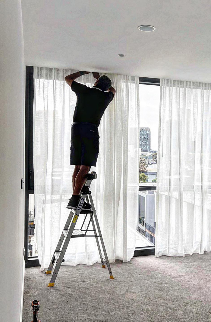 3228 Blinds Instalation