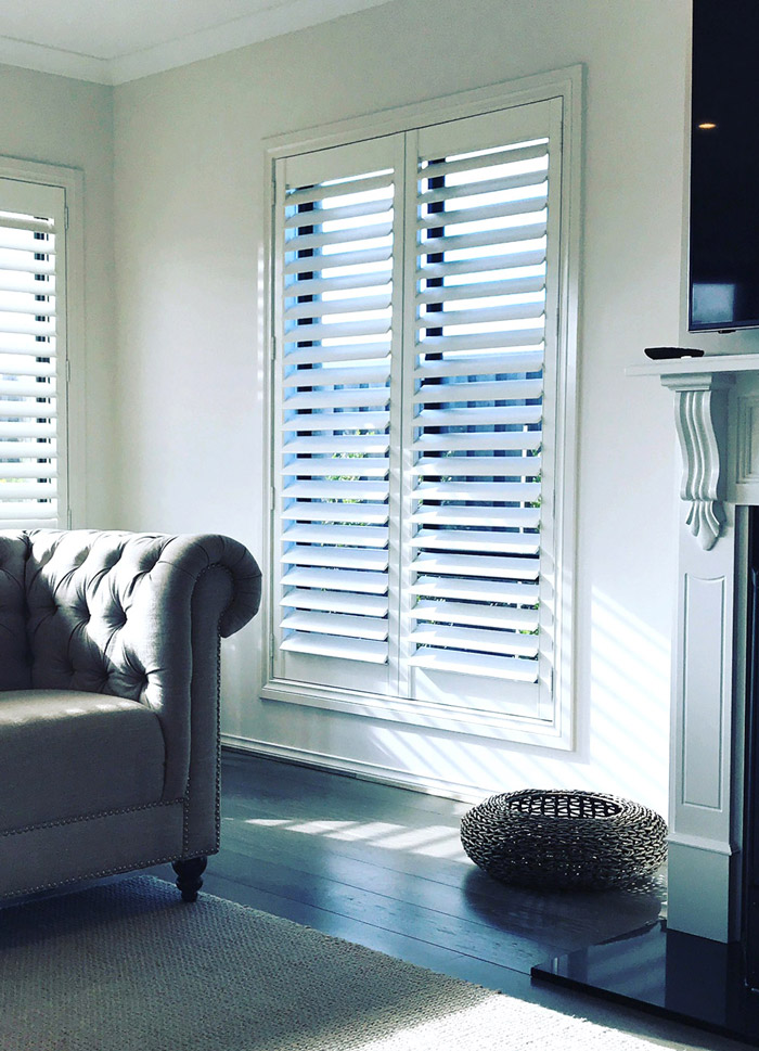 Plantation shutters White 3228Blinds